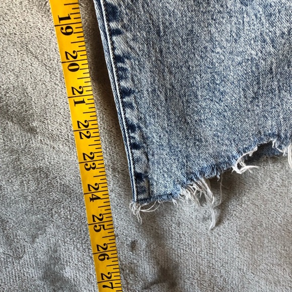 Time and Tru Women Mid-Rise Jeans Size 20 Light Wash Fringe Hem Distressed Plus - Picture 14 of 15